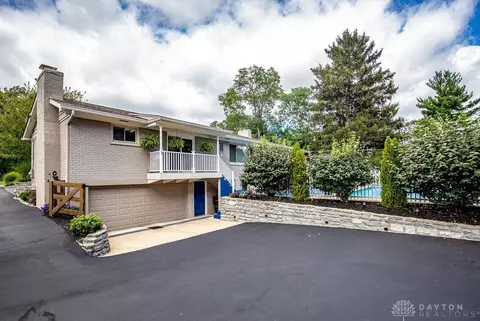 9718 Leacrest Rd, Cincinnati, OH 45215 photo 13