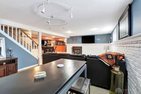 9718 Leacrest Rd, Cincinnati, OH 45215 photo 58