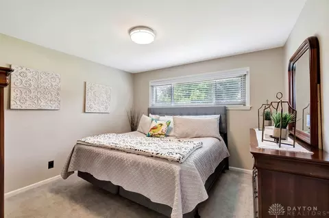 9718 Leacrest Rd, Cincinnati, OH 45215 photo 46