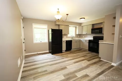 2451 Old Mill Rd, Maineville, OH 45039 photo 13