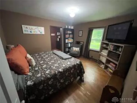 2421 E Home Rd, Springfield, OH 45503 photo 20
