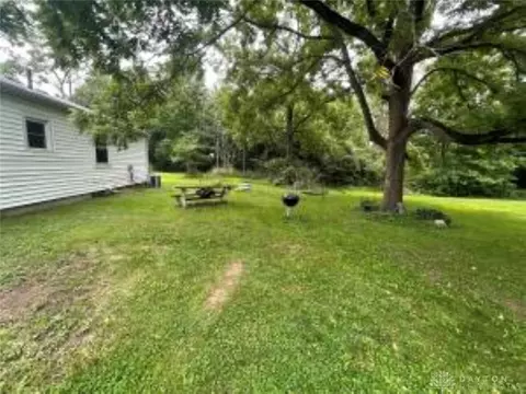 2421 E Home Rd, Springfield, OH 45503 photo 25