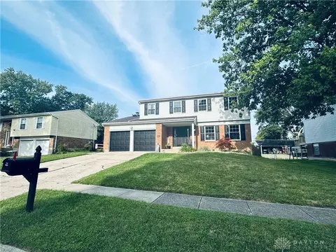 10867 Wengate Ln, Blue Ash, OH 45241