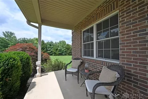 1034 Shawnee Dr, Morrow, OH 45152 photo 3