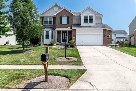 30 Lexington Ct, Springboro, OH 45066