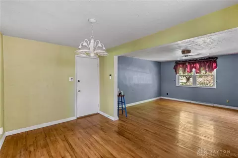 4214 Dixie Rd, Cincinnati, OH 45245 photo 12