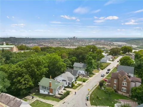 2546 Ring Pl, Cincinnati, OH 45204 photo 3
