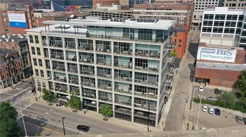 353 W 4th St #305, Cincinnati, OH 45202