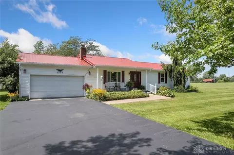 2270 Fayetteville Rd, Blanchester, OH 45107