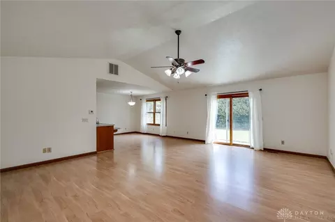 2554 Alpine Ct, Sidney, OH 45365 photo 5