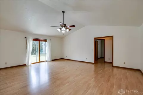 2554 Alpine Ct, Sidney, OH 45365 photo 6