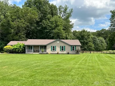 7488 Starkey Clevenger Rd, Blanchester, OH 45107