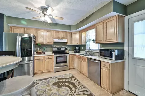 5621 S Tecumseh Rd, Springfield, OH 45502 photo 12