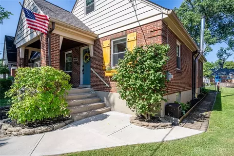 6305 Fairhurst Ave, Cincinnati, OH 45213