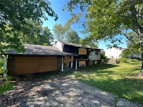 708 Miles Ln, Cincinnati, OH 45245 photo 2