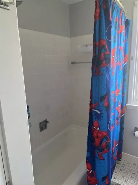 21 Hadley Rd, Cincinnati, OH 45218 photo 24