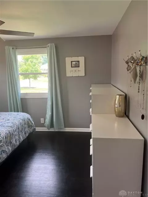 21 Hadley Rd, Cincinnati, OH 45218 photo 10