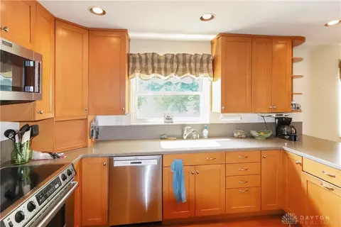 8295 Verde Ct, Cincinnati, OH 45255 photo 12