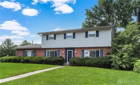 8295 Verde Ct, Cincinnati, OH 45255 photo 3