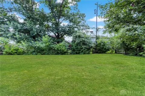 8295 Verde Ct, Cincinnati, OH 45255 photo 24