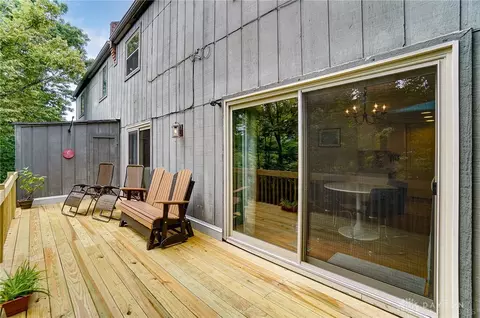 3233 Close Ct, Cincinnati, OH 45208 photo 20