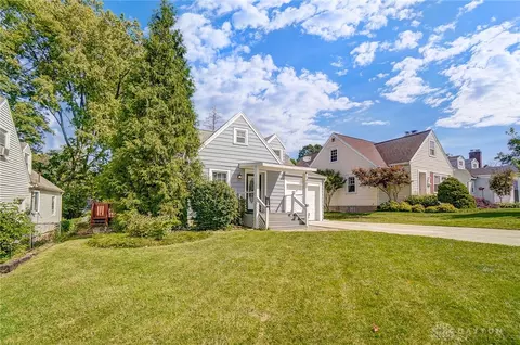 1461 Abingdon Rd, Kettering, OH 45409 photo 2
