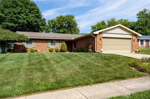 3932 Cozycroft Dr, Dayton, OH 45424