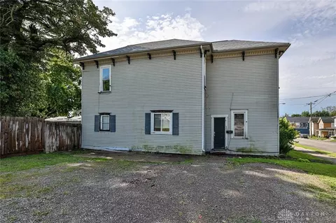 310 East St, Springfield, OH 45505