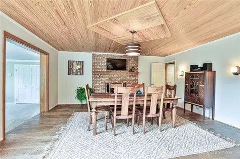 522 Riddle Rd, Cincinnati, OH 45231 photo 13