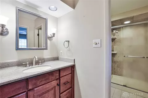 522 Riddle Rd, Cincinnati, OH 45231 photo 36