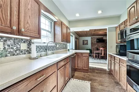 522 Riddle Rd, Cincinnati, OH 45231 photo 15