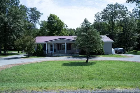 9950 Horseshoe Rd, Lynchburg, OH 45142