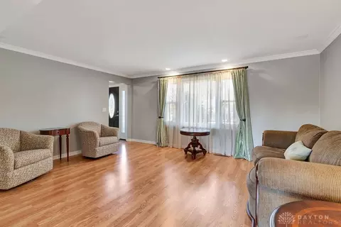 679 Converse Dr, Forest Park, OH 45240 photo 5