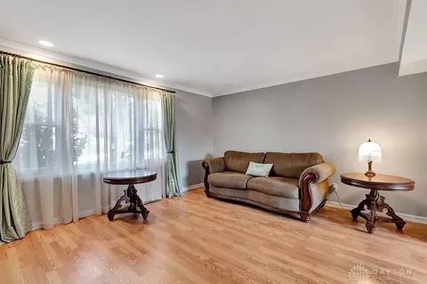 679 Converse Dr, Forest Park, OH 45240 photo 6