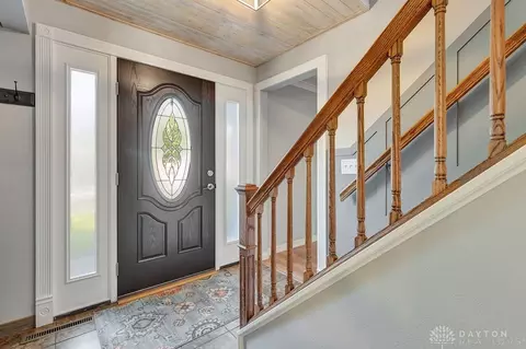 679 Converse Dr, Forest Park, OH 45240 photo 3