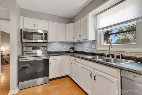 679 Converse Dr, Forest Park, OH 45240 photo 15
