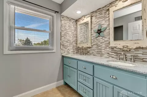 679 Converse Dr, Forest Park, OH 45240 photo 33