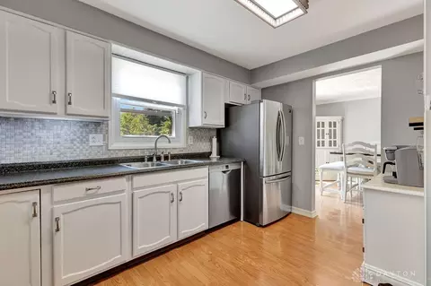 679 Converse Dr, Forest Park, OH 45240 photo 10