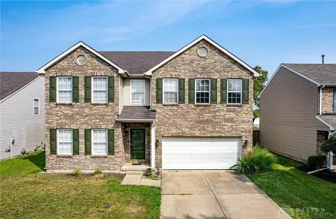 611 Quail Hollow Dr, Trenton, OH 45067