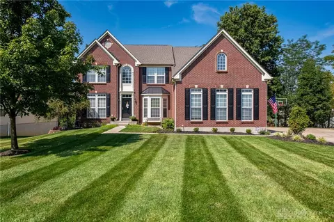 5527 Mallard Pointe Ct, Milford, OH 45150
