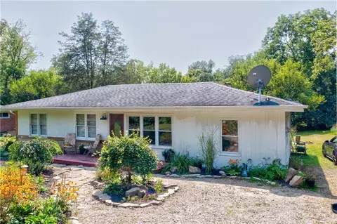 2411 Gum Grove Rd, Clarksville, OH 45113
