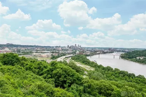 554 Davenport Ave #5, Cincinnati, OH 45204