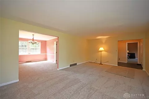 9572 Millbrook Dr, Cincinnati, OH 45231 photo 7