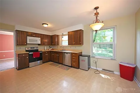 9572 Millbrook Dr, Cincinnati, OH 45231 photo 13