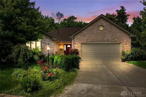 35 Majestic Oaks, Springboro, OH 45066