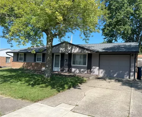 6069 Leycross Dr, Huber Heights, OH 45424