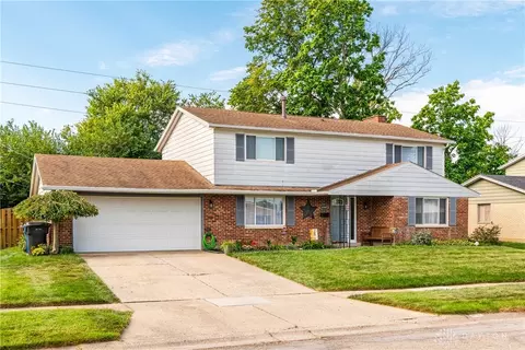 6840 Alter Rd, Dayton, OH 45424
