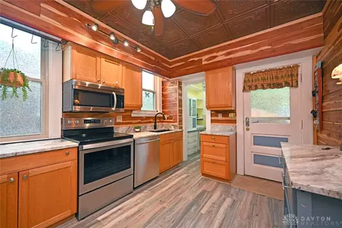 3872 Meyerfeld Ave, Cincinnati, OH 45211 photo 14
