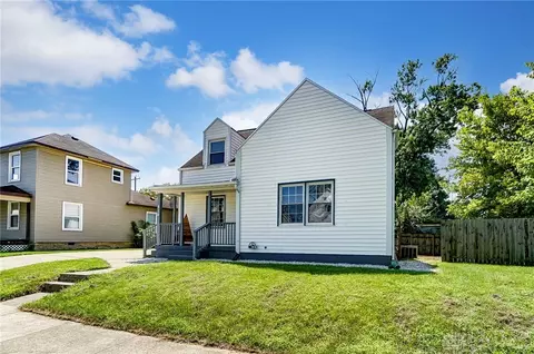 810 E Canal St, Troy, OH 45373 photo 3