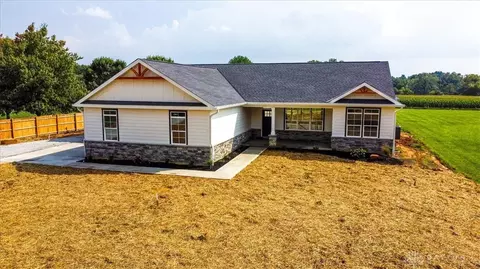 53 E Hatt-swank Rd, Loveland, OH 45140